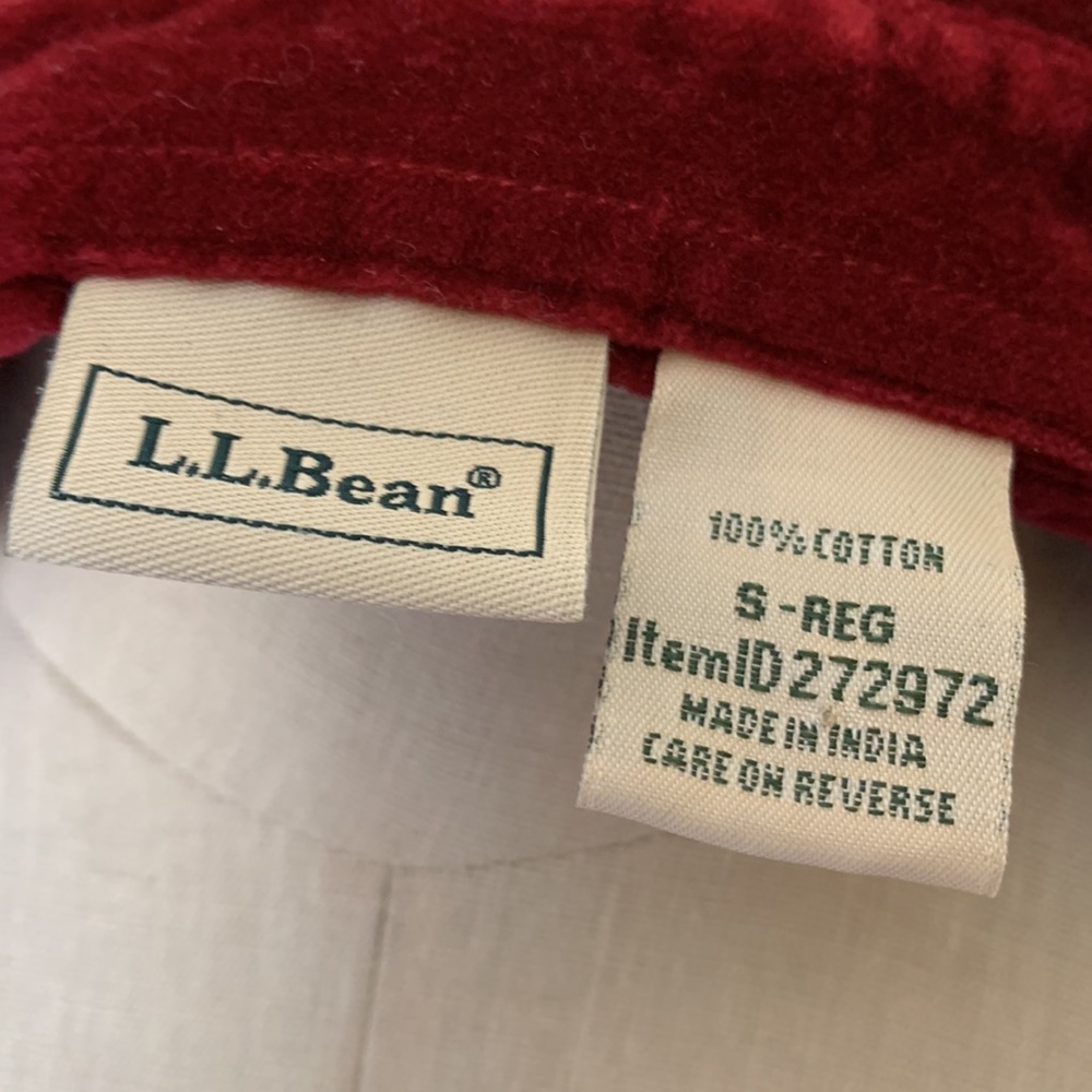 LLBean, Maroon Velvet Long Sleeve Stretch Button Down Shirt. Women’s Small - Picture 7 of 9